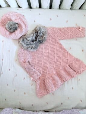 Tahari Pink Knit Dress and Hat Set with Faux Fur Trim